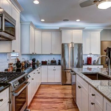 High‑end kitchen with granite countertops Peoria Illinois